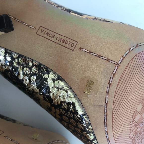 Vince Camuto Kain Snake Pointed Toe Heel - Picture 7 of 8